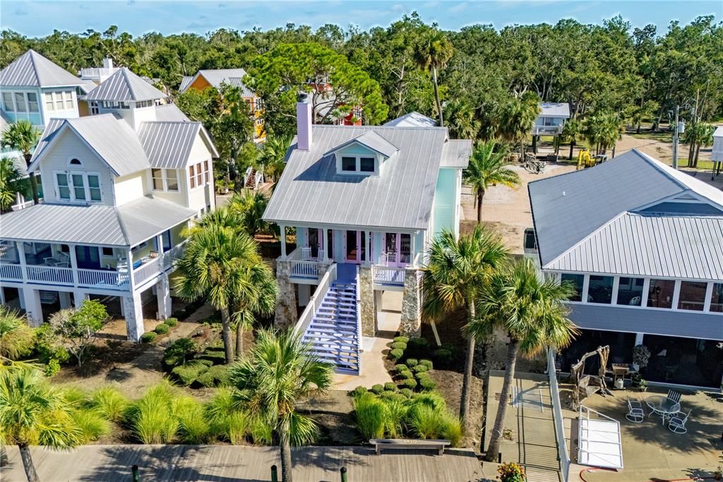 En Venta: $725,000 (2 camas, 2 baños, 1592 Pies cuadrados)