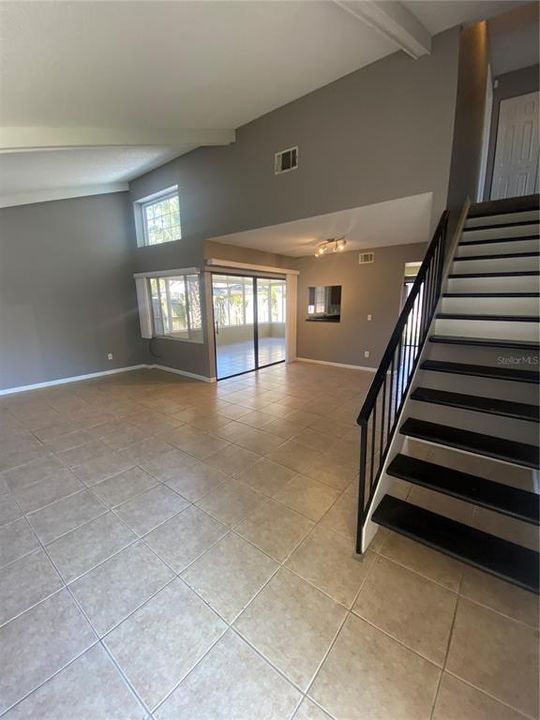 En Renta: $2,600 (4 camas, 2 baños, 1535 Pies cuadrados)