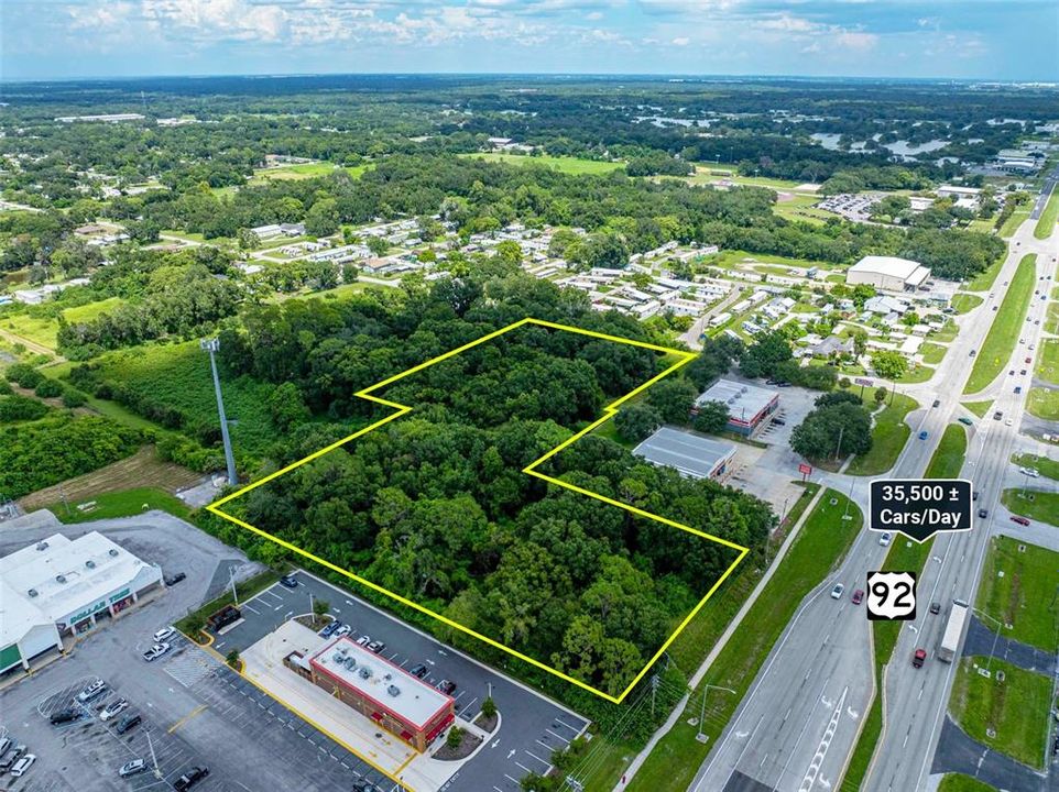 合同活跃: $800,000 (4.44 acres)