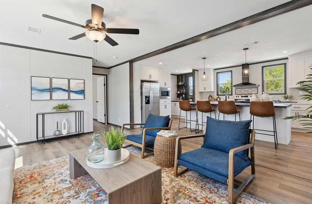 На продажу: $289,900 (3 спален, 2 ванн, 1493 Квадратных фут)