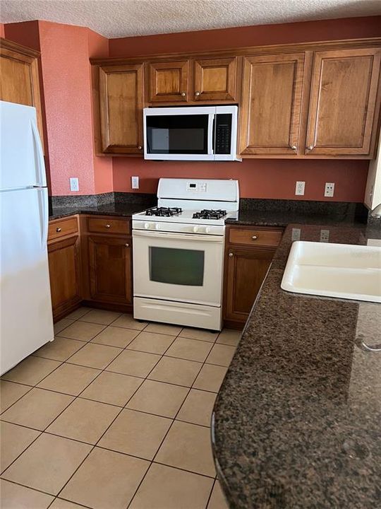 出租: $1,650 (3 贝兹, 2 浴室, 1344 平方英尺)