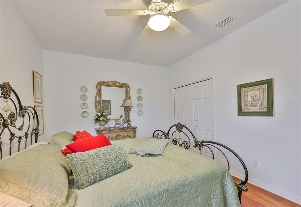 For Sale: $470,000 (3 beds, 2 baths, 2482 Square Feet)