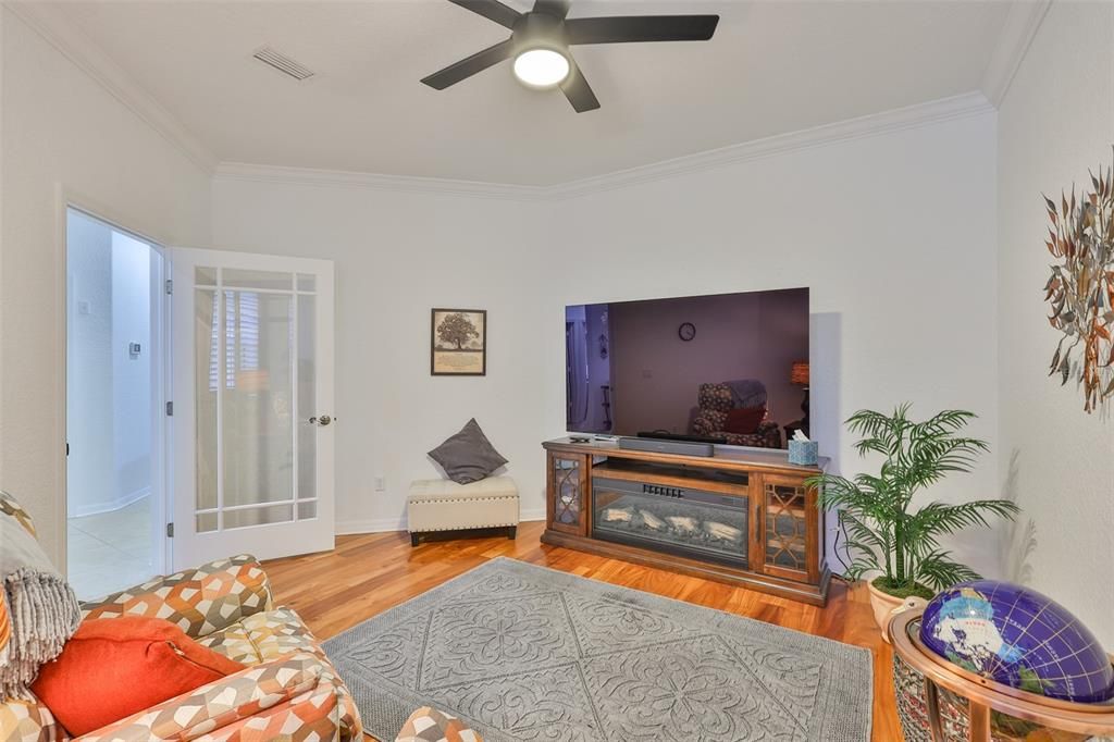 For Sale: $470,000 (3 beds, 2 baths, 2482 Square Feet)