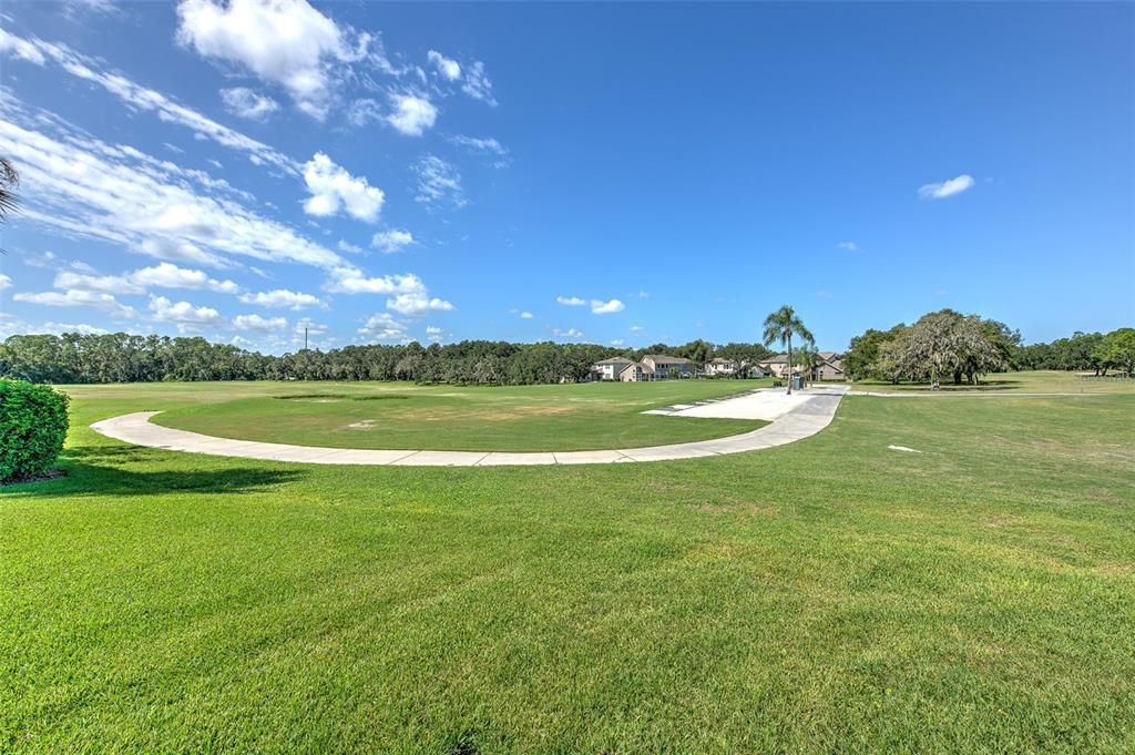 Под контрактом: $799,999 (4 спален, 3 ванн, 2633 Квадратных фут)