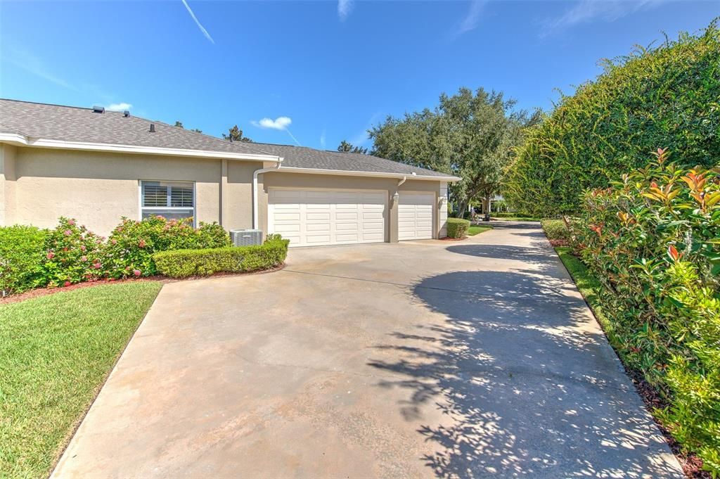 Под контрактом: $799,999 (4 спален, 3 ванн, 2633 Квадратных фут)