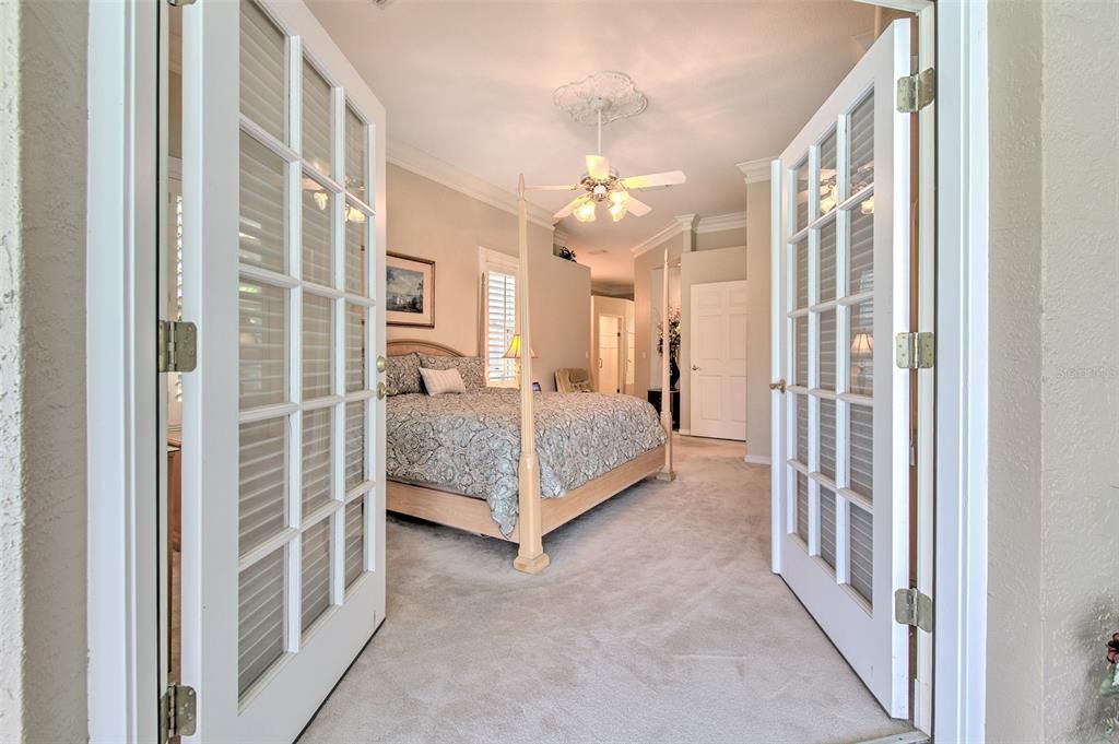 Под контрактом: $799,999 (4 спален, 3 ванн, 2633 Квадратных фут)