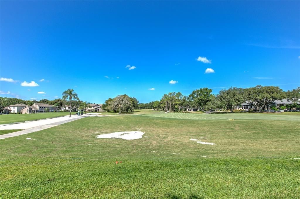 Под контрактом: $799,999 (4 спален, 3 ванн, 2633 Квадратных фут)