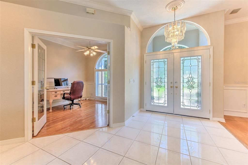 Под контрактом: $799,999 (4 спален, 3 ванн, 2633 Квадратных фут)