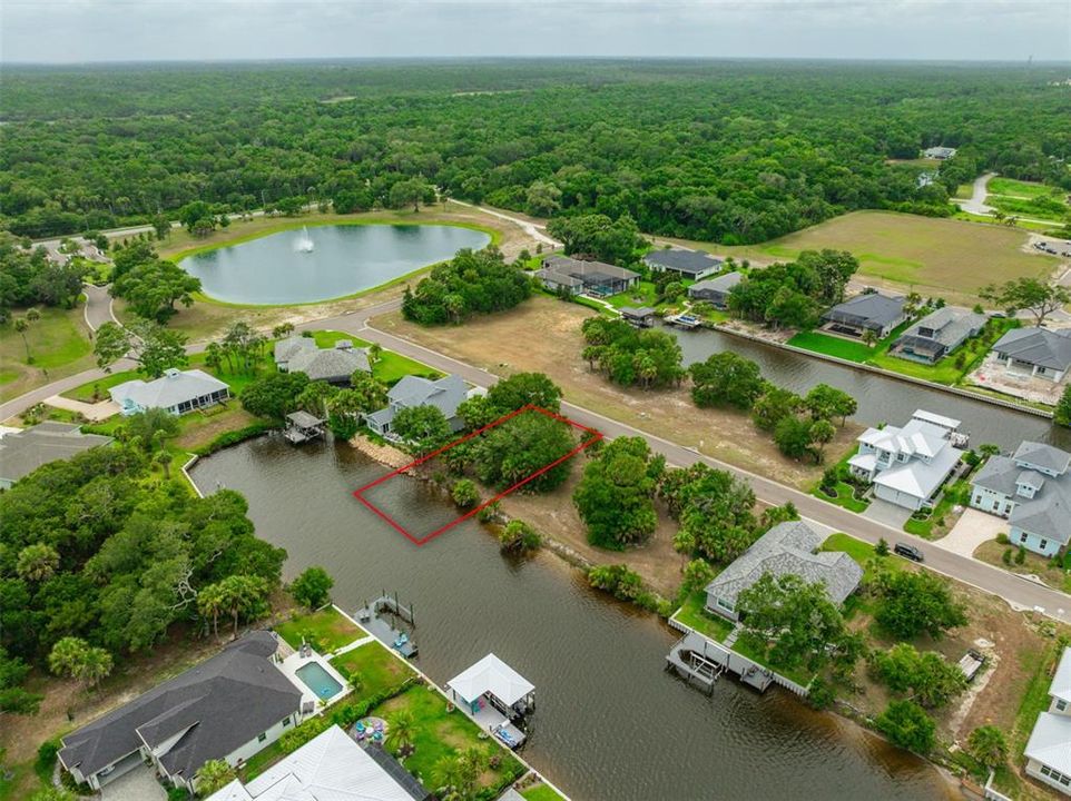 На продажу: $245,000 (0.26 acres)