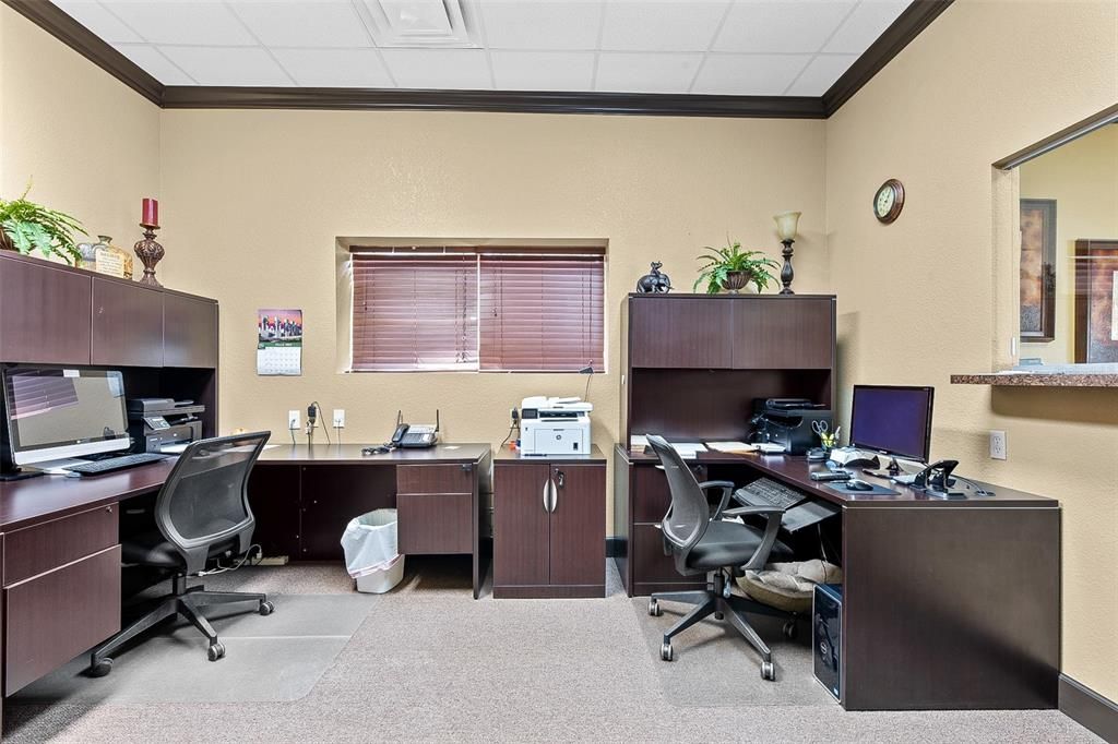 For Sale: $450,000 (0 beds, 0 baths, 2700 Square Feet)