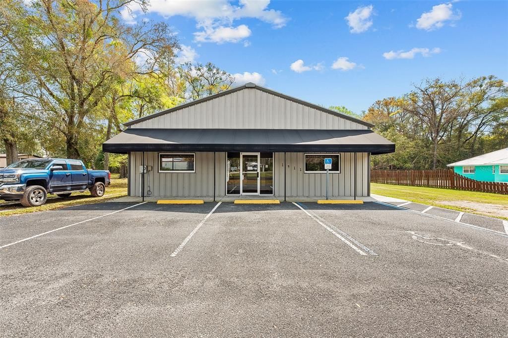 For Sale: $450,000 (0 beds, 0 baths, 2700 Square Feet)