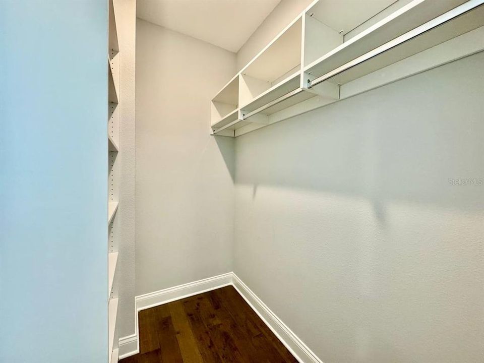 En Renta: $5,200 (3 camas, 3 baños, 2204 Pies cuadrados)