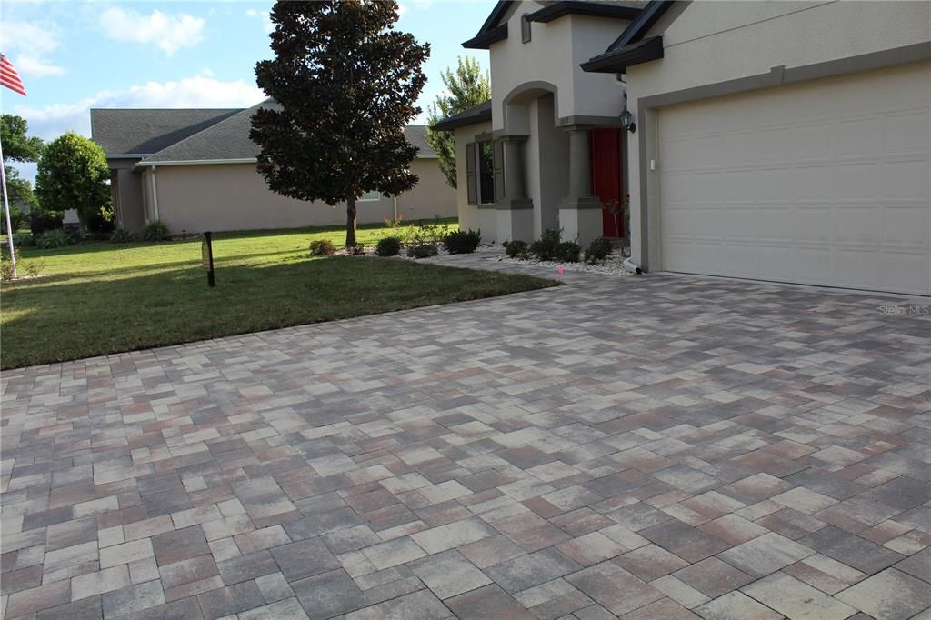 待售: $635,000 (4 贝兹, 4 浴室, 3757 平方英尺)