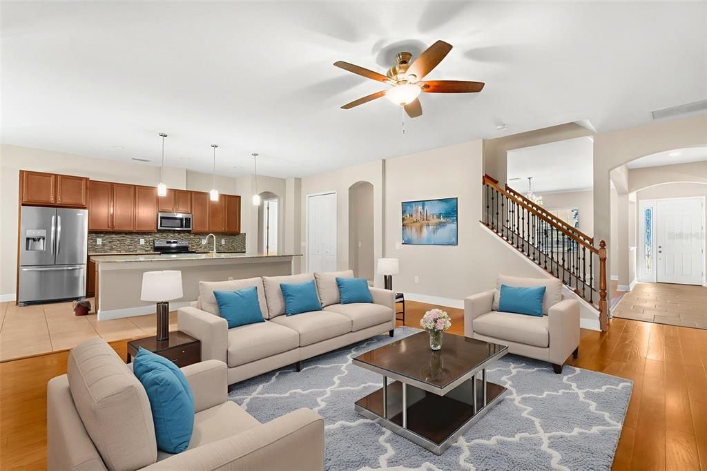 待售: $635,000 (4 贝兹, 4 浴室, 3757 平方英尺)