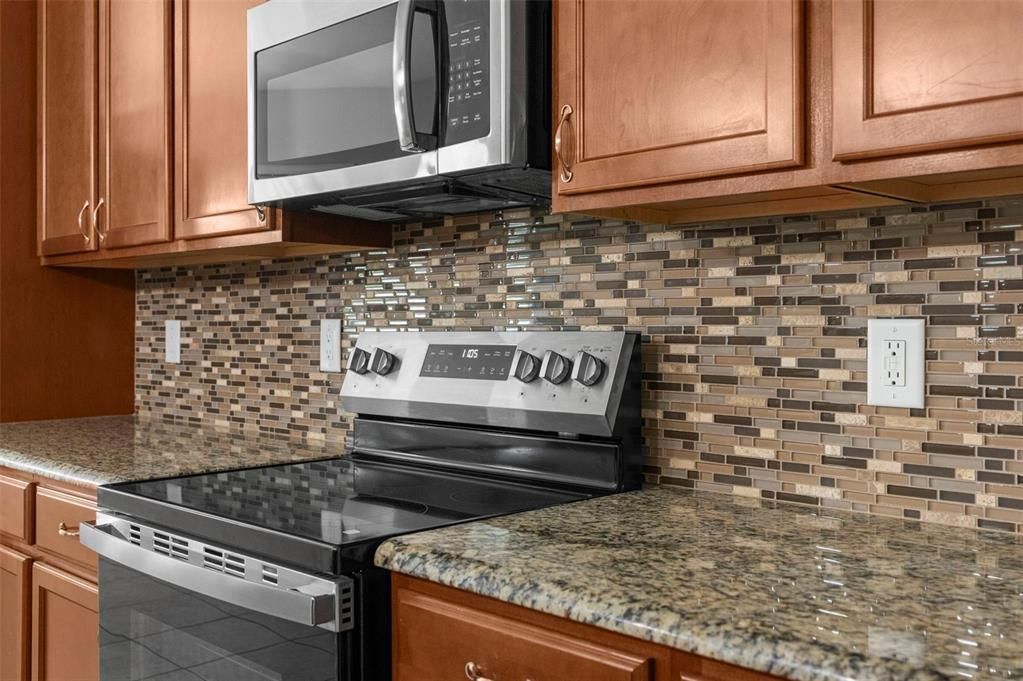 待售: $635,000 (4 贝兹, 4 浴室, 3757 平方英尺)