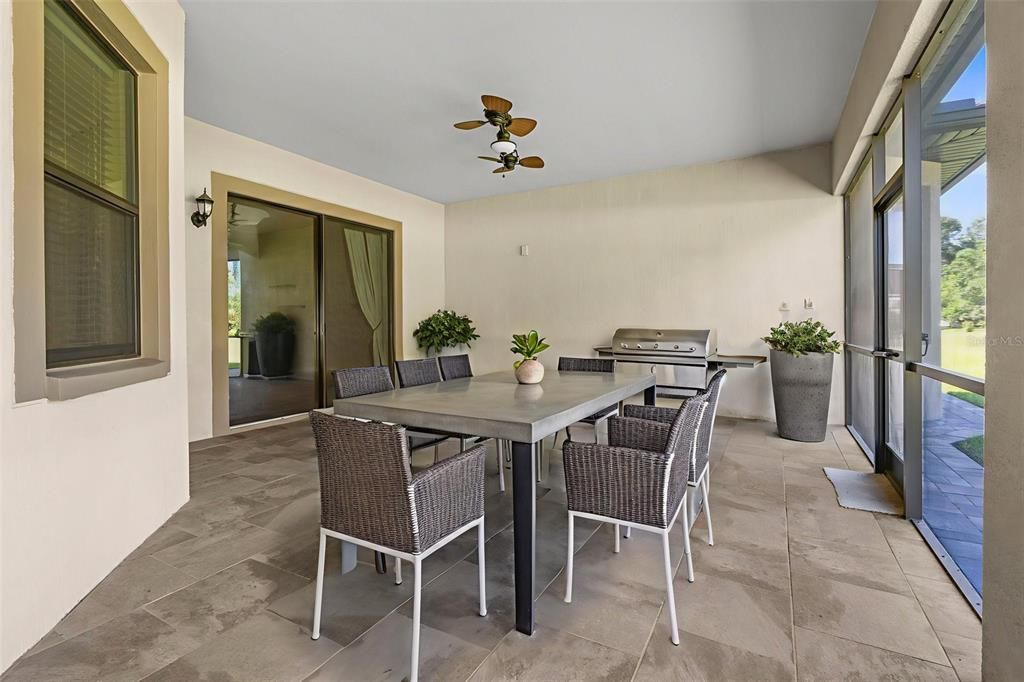 待售: $635,000 (4 贝兹, 4 浴室, 3757 平方英尺)