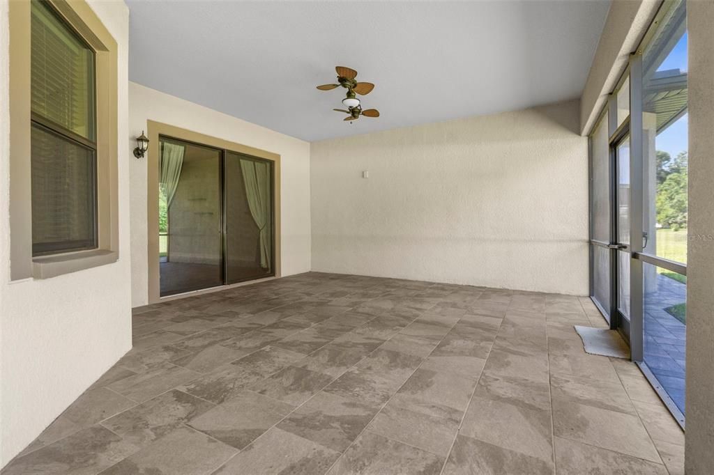 待售: $635,000 (4 贝兹, 4 浴室, 3757 平方英尺)