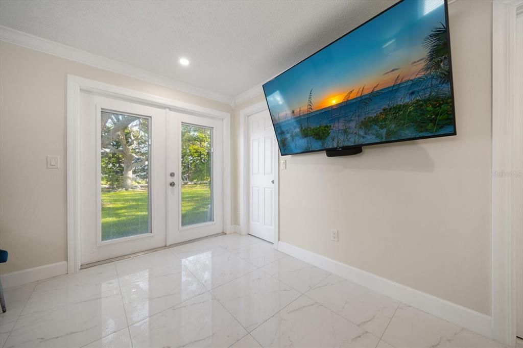 For Sale: $1,249,000 (4 beds, 4 baths, 2536 Square Feet)