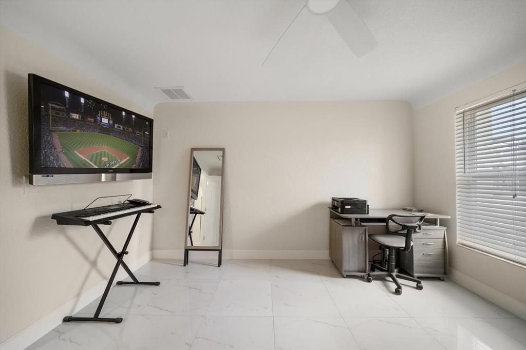 For Sale: $1,249,000 (4 beds, 4 baths, 2536 Square Feet)