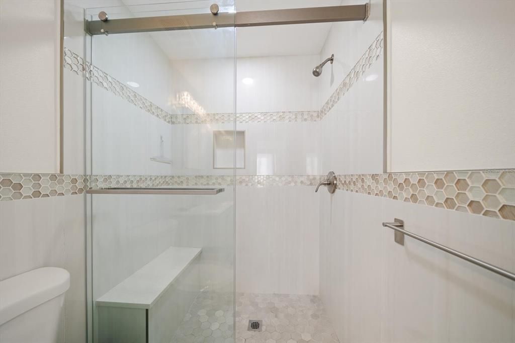 For Sale: $1,249,000 (4 beds, 4 baths, 2536 Square Feet)