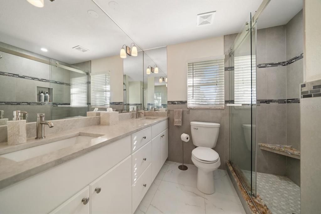 For Sale: $1,249,000 (4 beds, 4 baths, 2536 Square Feet)