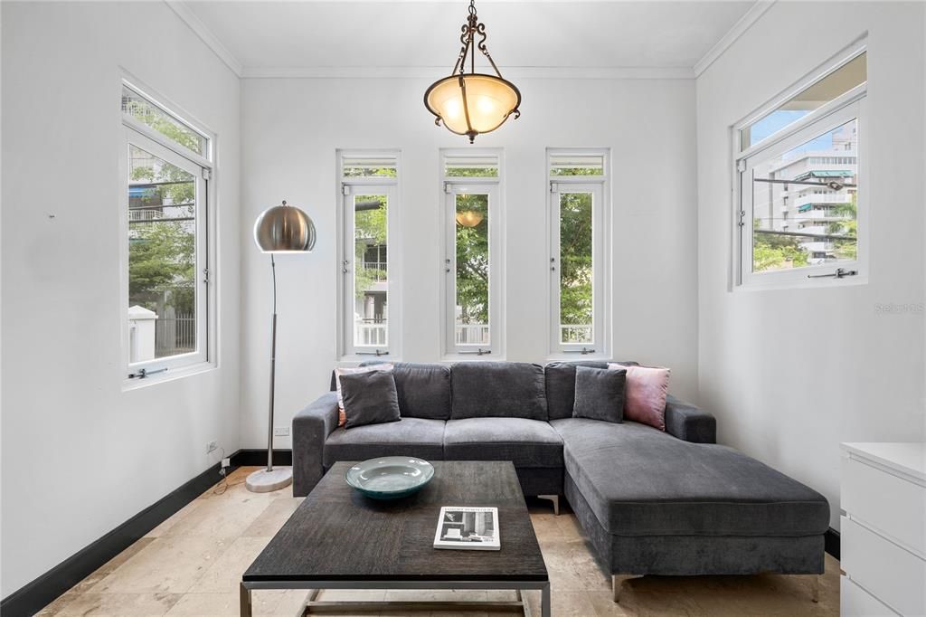 For Sale: $2,380,000 (5 beds, 3 baths, 3000 Square Feet)