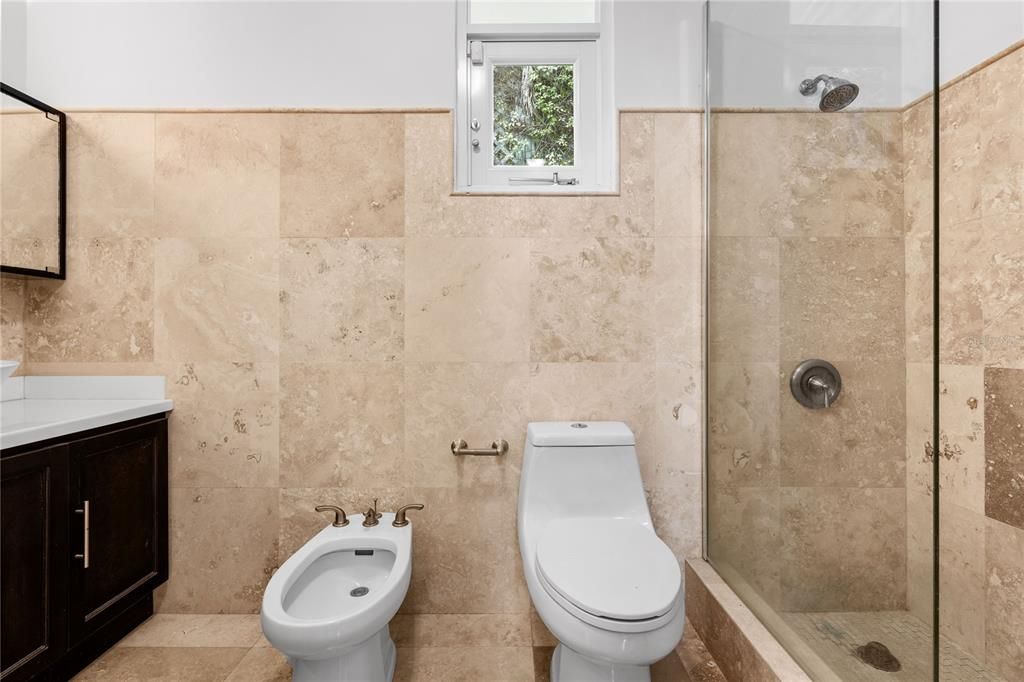 For Sale: $2,380,000 (5 beds, 3 baths, 3000 Square Feet)