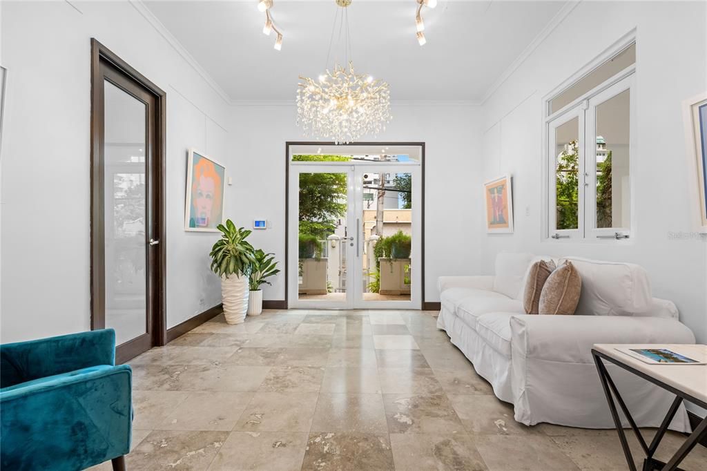 For Sale: $2,380,000 (5 beds, 3 baths, 3000 Square Feet)