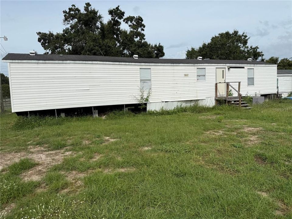 待售: $137,900 (2 贝兹, 2 浴室, 868 平方英尺)