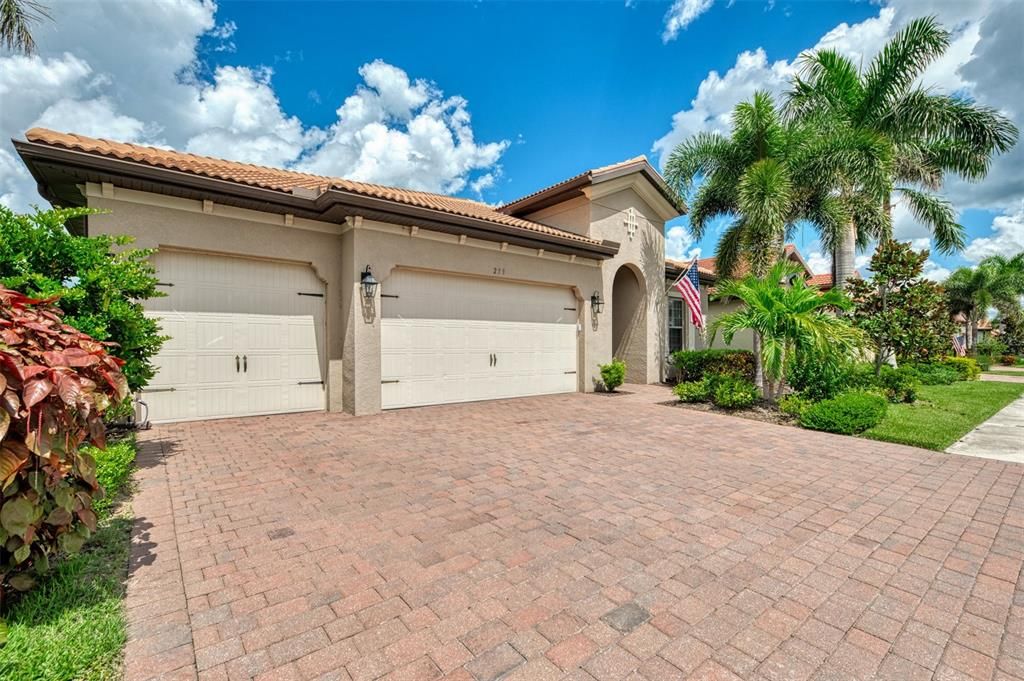 待售: $1,199,000 (3 贝兹, 4 浴室, 3071 平方英尺)