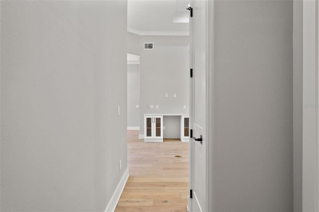 For Sale: $725,000 (4 beds, 4 baths, 3419 Square Feet)