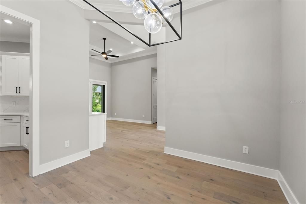 For Sale: $725,000 (4 beds, 4 baths, 3419 Square Feet)