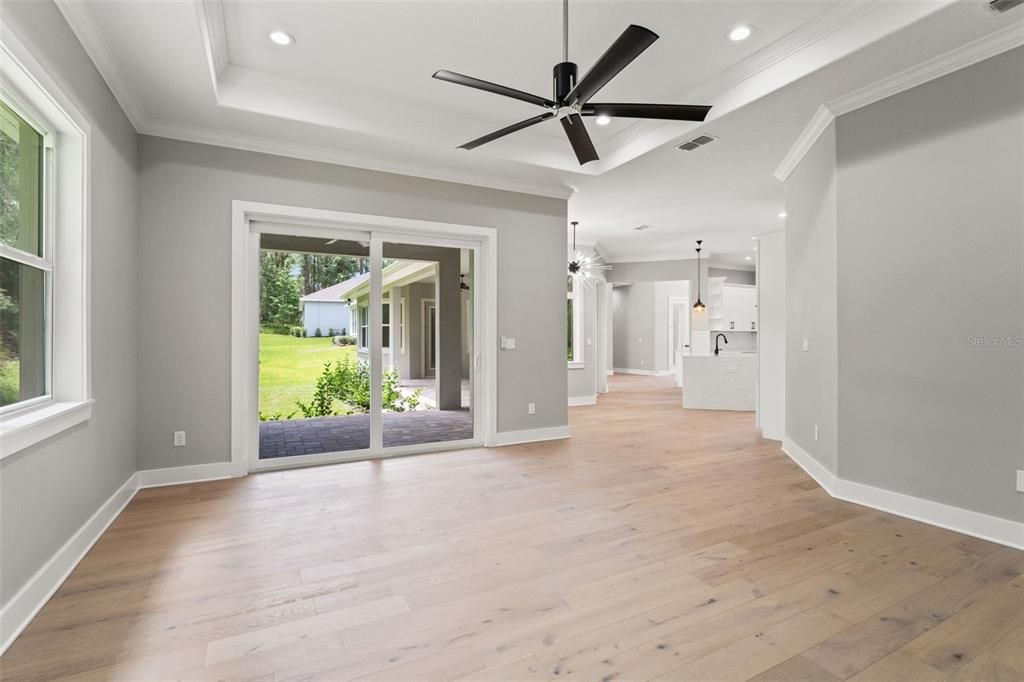 For Sale: $725,000 (4 beds, 4 baths, 3419 Square Feet)