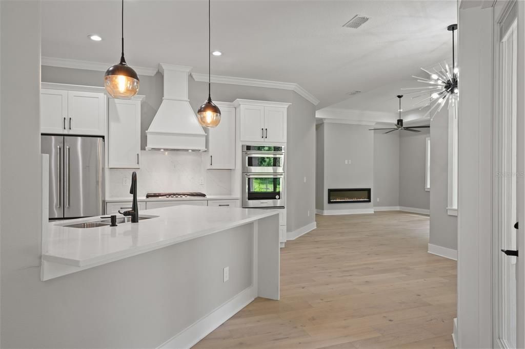 For Sale: $725,000 (4 beds, 4 baths, 3419 Square Feet)