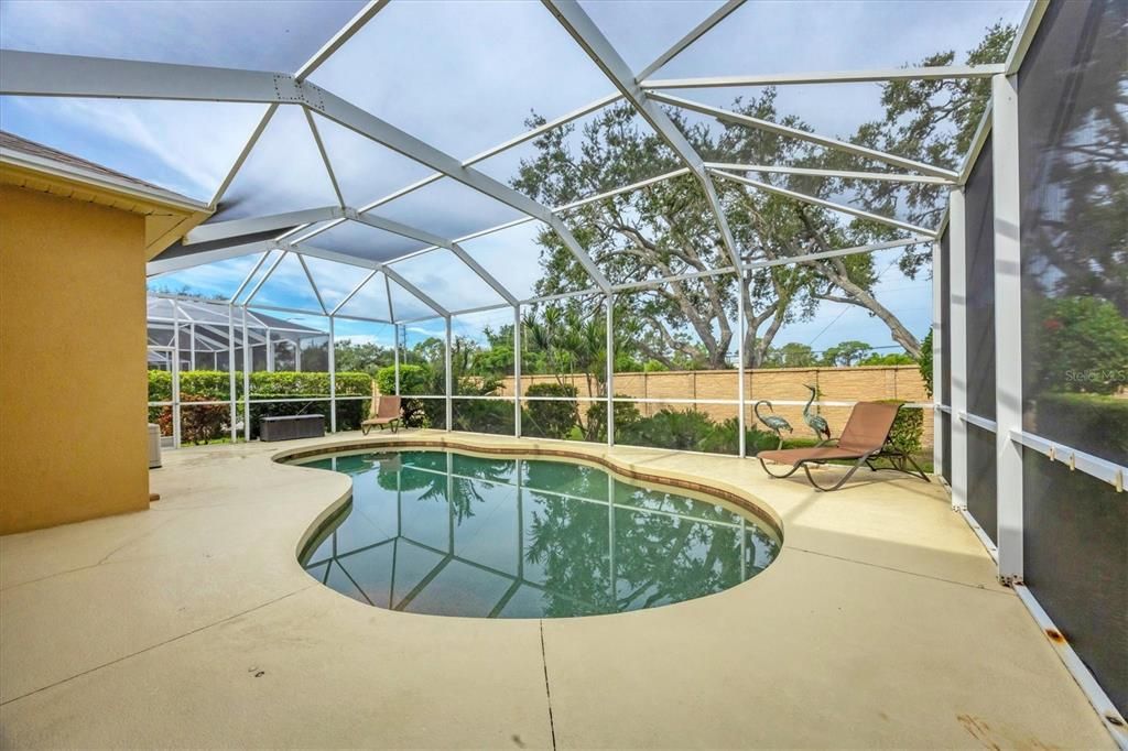 Под контрактом: $450,000 (2 спален, 2 ванн, 2021 Квадратных фут)