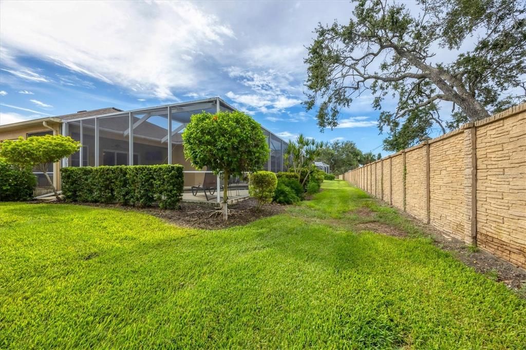 Под контрактом: $450,000 (2 спален, 2 ванн, 2021 Квадратных фут)