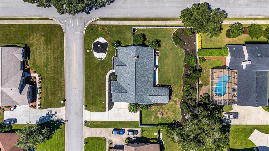 Под контрактом: $455,000 (4 спален, 3 ванн, 2640 Квадратных фут)