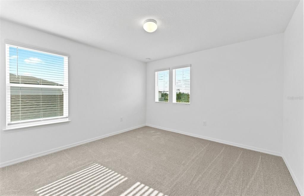 Active With Contract: $435,350 (5 beds, 4 baths, 3416 Square Feet)