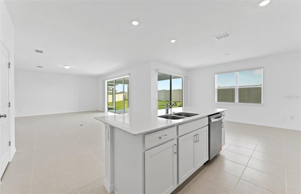 Active With Contract: $435,350 (5 beds, 4 baths, 3416 Square Feet)