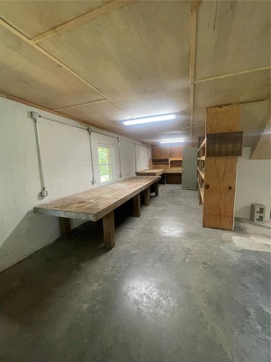 出租: $2,150 (4 贝兹, 3 浴室, 2502 平方英尺)