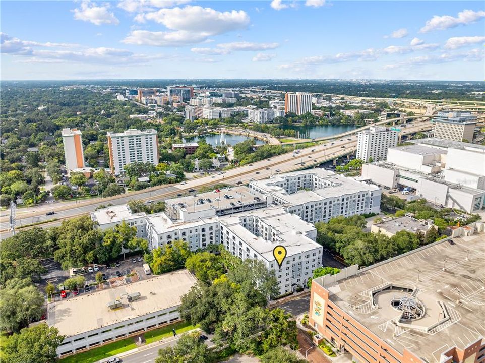 Active With Contract: $139,900 (1 beds, 1 baths, 739 Square Feet)