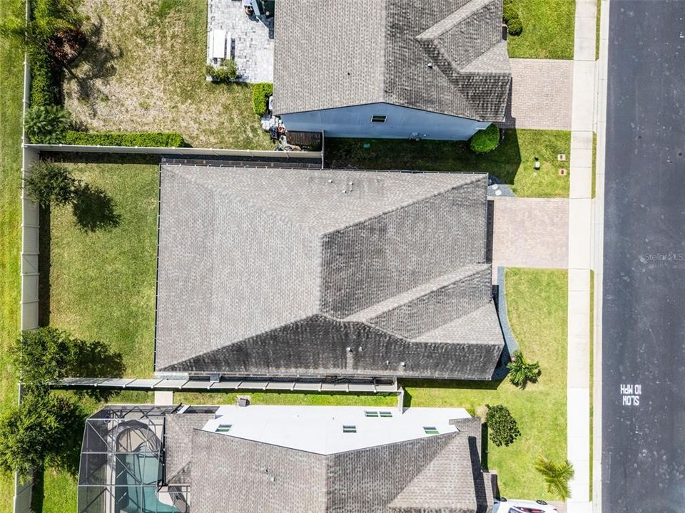 Под контрактом: $525,000 (3 спален, 2 ванн, 2015 Квадратных фут)