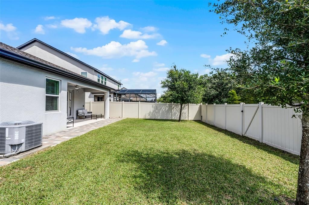 Под контрактом: $525,000 (3 спален, 2 ванн, 2015 Квадратных фут)