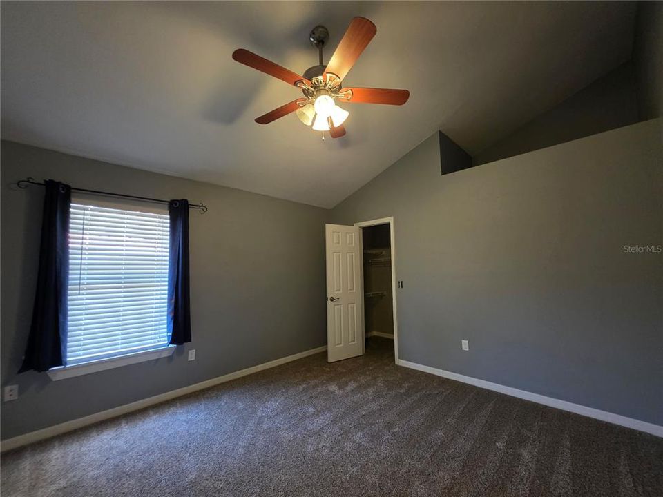 出租: $2,600 (5 贝兹, 2 浴室, 2030 平方英尺)