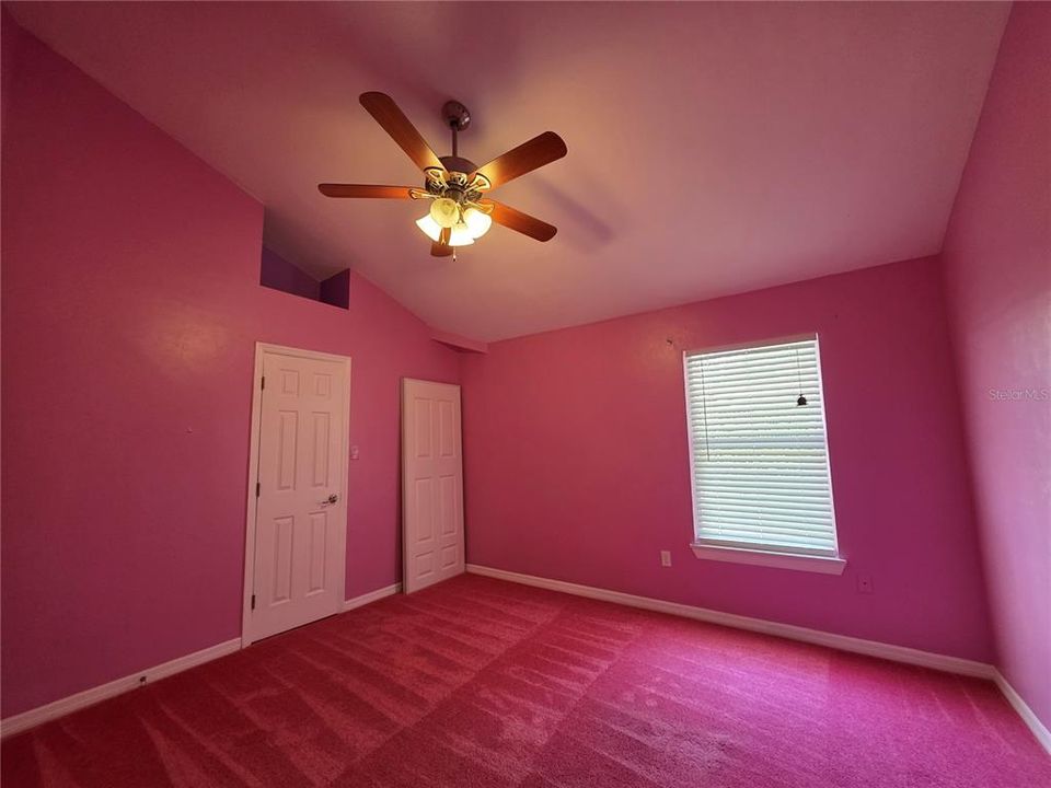 出租: $2,600 (5 贝兹, 2 浴室, 2030 平方英尺)