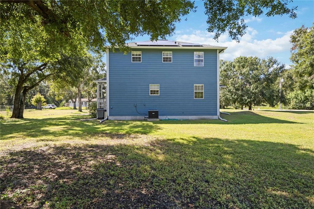 待售: $405,000 (3 贝兹, 2 浴室, 1560 平方英尺)