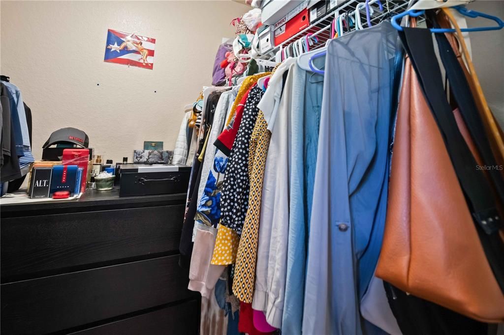 待售: $405,000 (3 贝兹, 2 浴室, 1560 平方英尺)