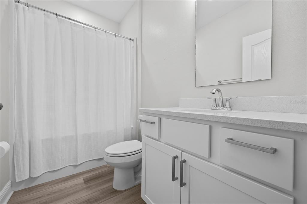 En Venta: $485,000 (3 camas, 2 baños, 1984 Pies cuadrados)