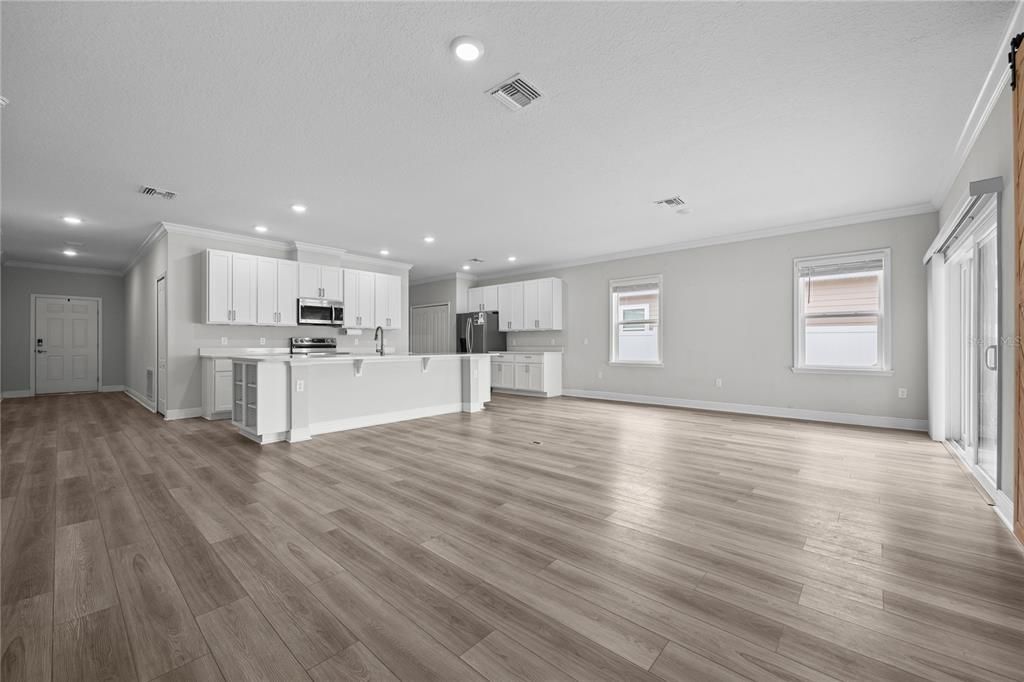 En Venta: $485,000 (3 camas, 2 baños, 1984 Pies cuadrados)