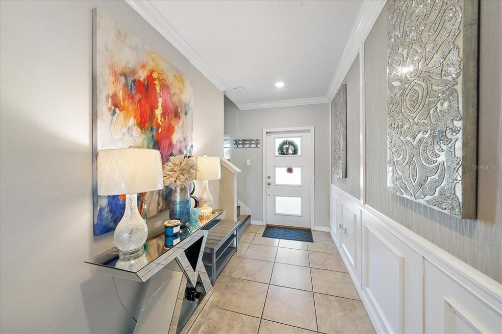 合同活跃: $340,000 (5 贝兹, 2 浴室, 2254 平方英尺)